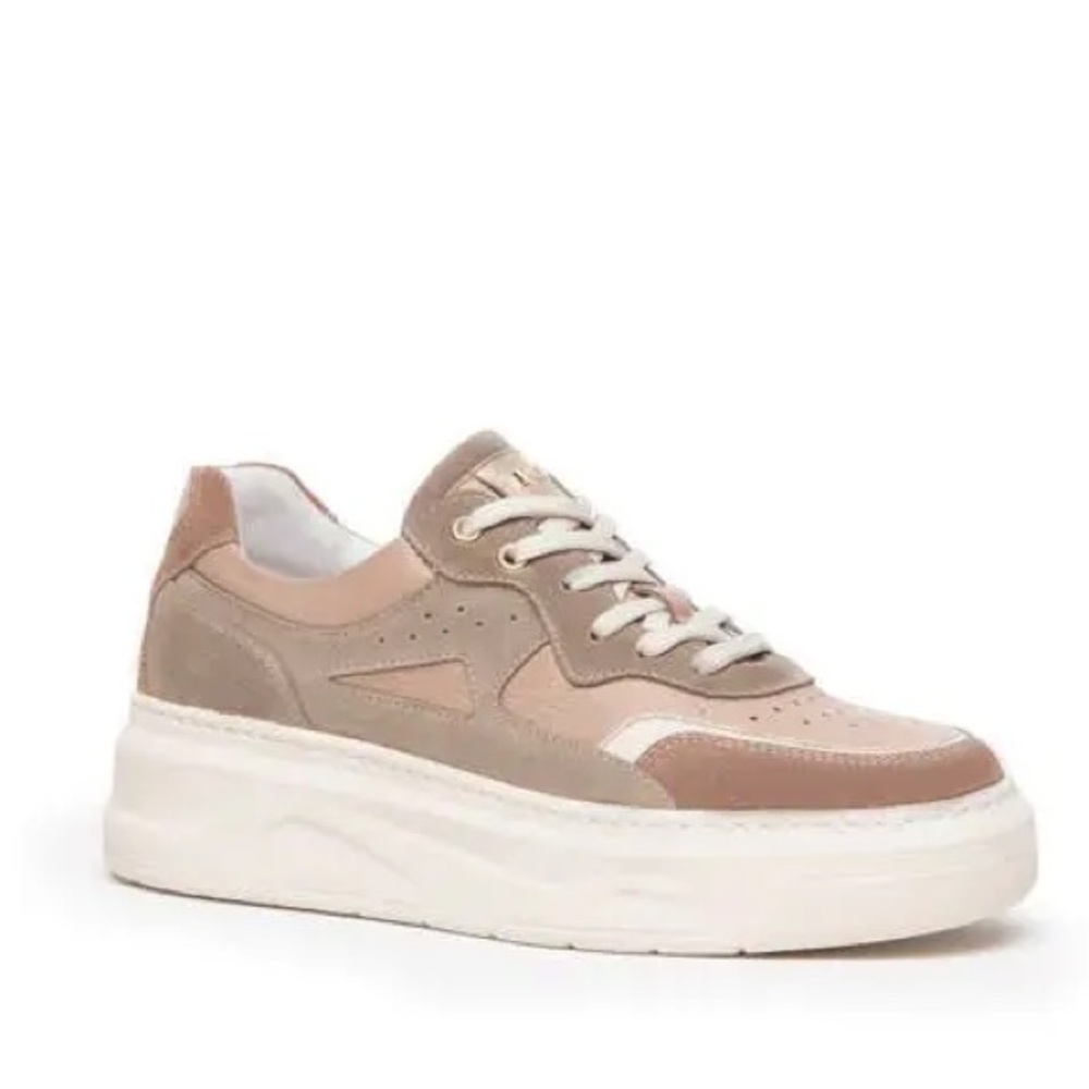 NERO GIARDINI  Retro Chunky Platform Sneaker - Beige Size 10  EU 40